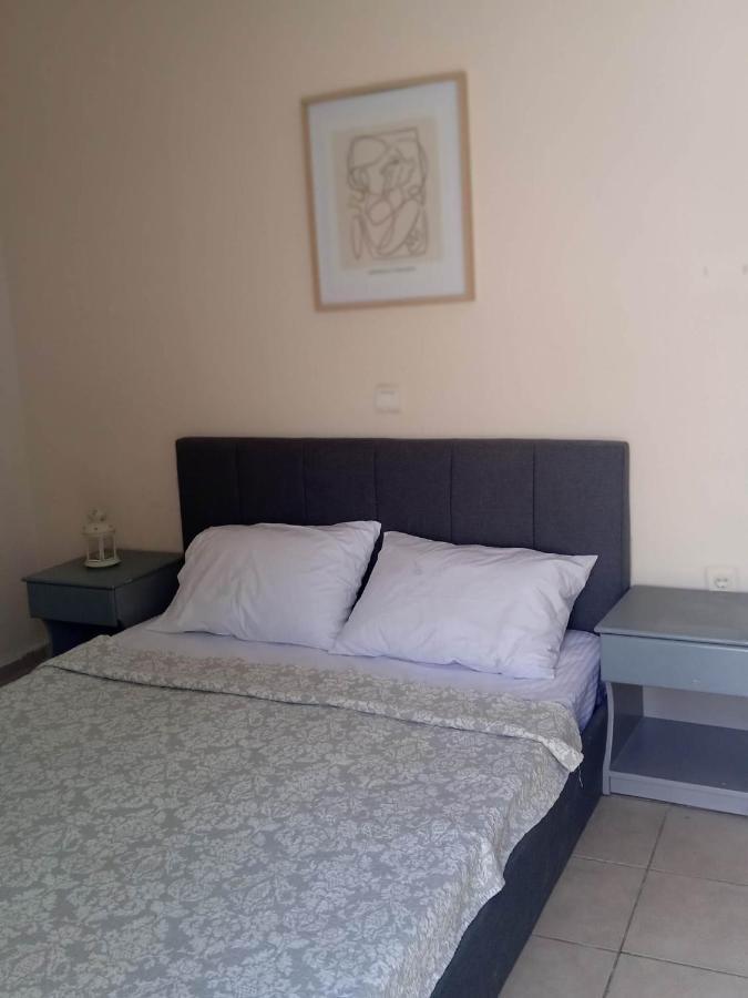 Popi'S Apartment Goniai Экстерьер фото
