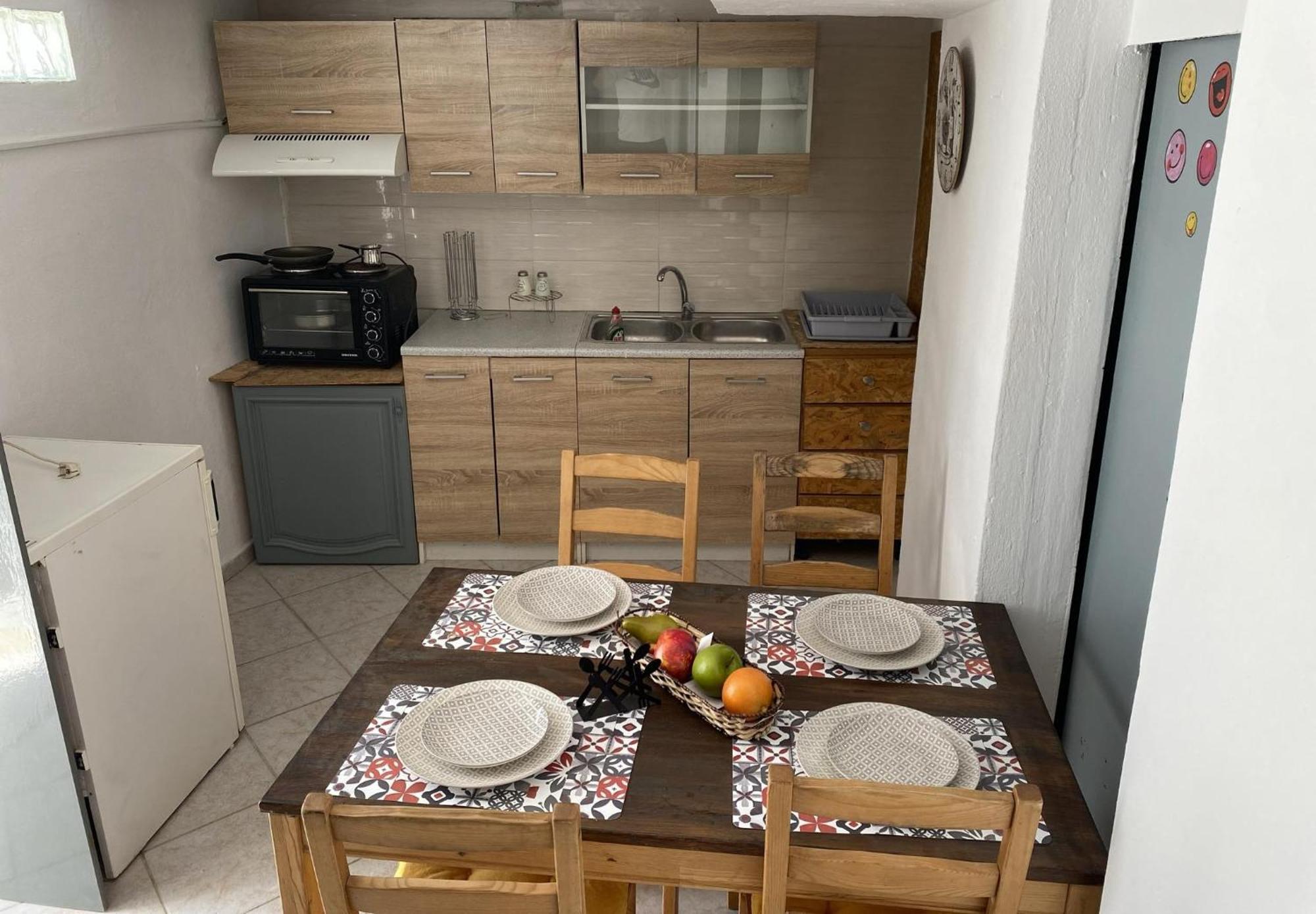 Popi'S Apartment Goniai Экстерьер фото